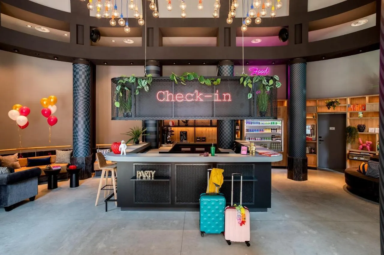 Moxy The Hague Hotel